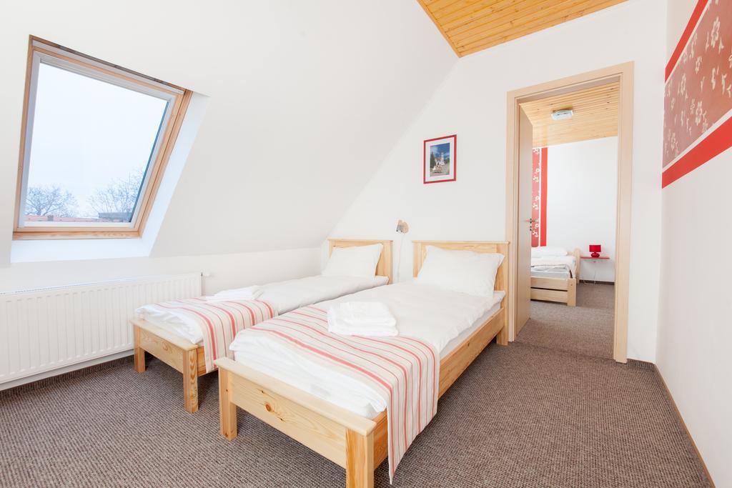 Rozmaring Vendégház Zengővárkony Habitación foto
